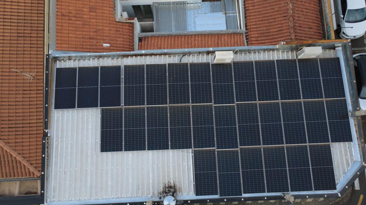 Sistema fotovoltaico de grande porte instalado pela Augesun